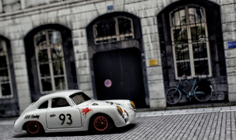 Illustration for article titled Teutonic Tuesday:Â individualisierte 356 teil 356?
